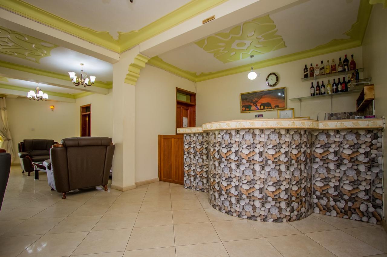 Heras Country Resort Kabale Ngoại thất bức ảnh