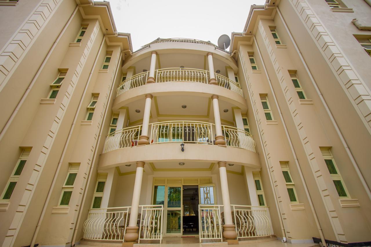 Heras Country Resort Kabale Ngoại thất bức ảnh