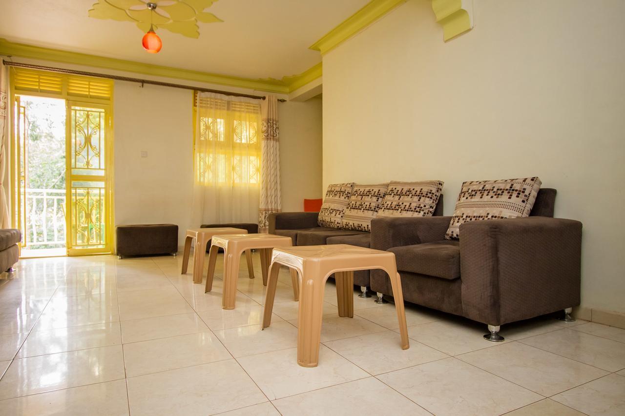 Heras Country Resort Kabale Ngoại thất bức ảnh